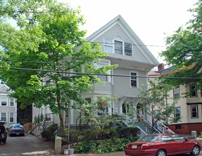 60 Sherman St in Portland, ME - Building Photo - Building Photo