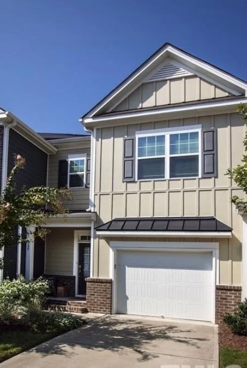 property at 756 Treviso Ln