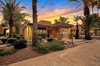 Arches at Oracle Apartments in Tucson, AZ - Foto de edificio - Building Photo