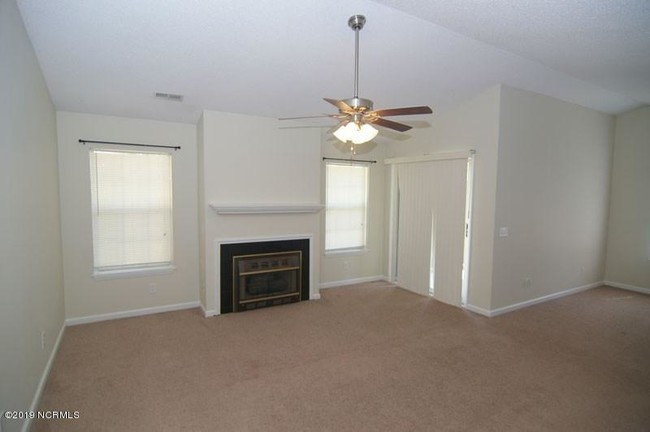 2934 Mulberry Ln-Unit -F in Greenville, NC - Foto de edificio - Building Photo