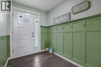 66 Summercrest Dr in Hamilton, ON - Building Photo - Building Photo