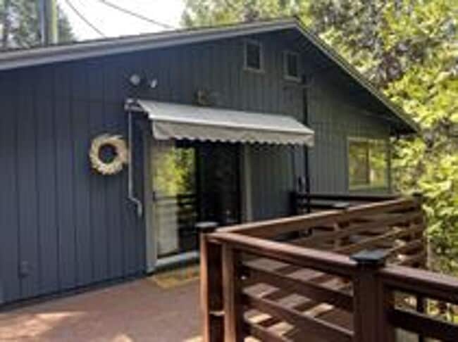 23961 Tuyu Ct in Mi Wuk Village, CA - Building Photo - Building Photo