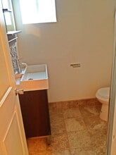 1911 N Hollywood Way in Burbank, CA - Building Photo - Building Photo