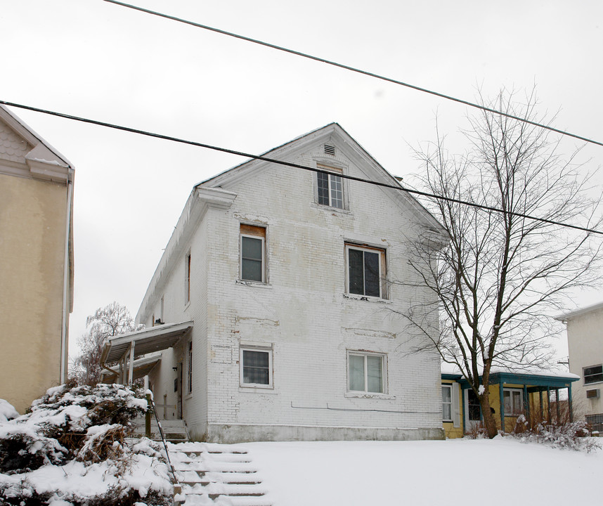 1575 Sullivant Ave in Columbus, OH - Foto de edificio