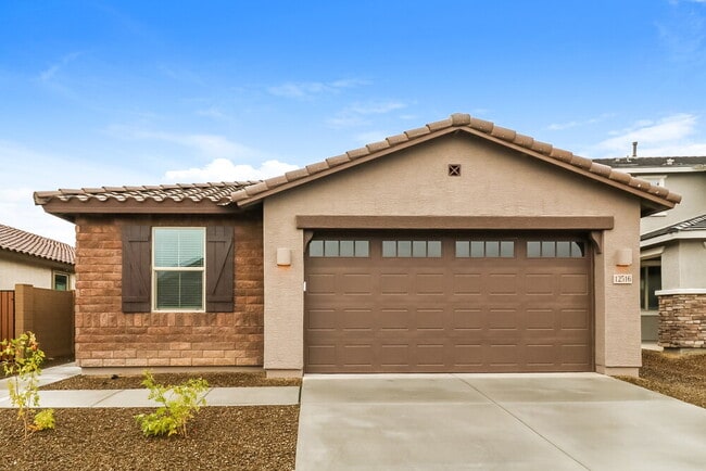 property at 450 Lake Shore Ct