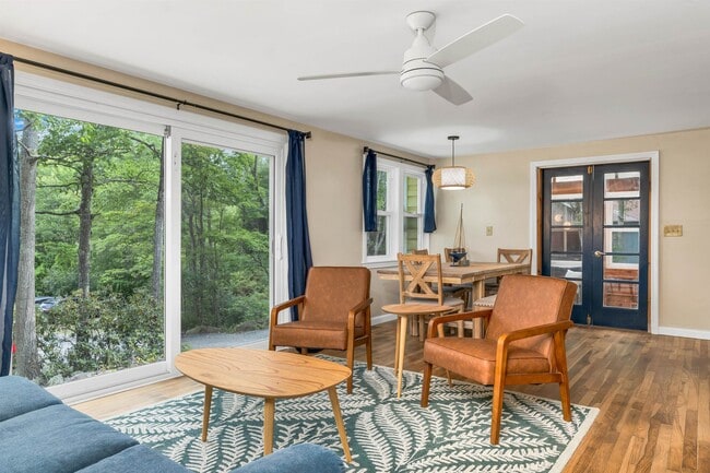 property at 17 Basin Rd