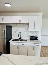 1600 Ardmore Ave in Hermosa Beach, CA - Building Photo - Building Photo