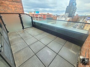 NORTHERN BOULEVARD, Unit PHM in Queens, NY - Foto de edificio - Building Photo