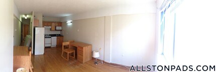 1110 Commonwealth Ave in Boston, MA - Building Photo - Building Photo