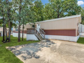 4951 Collett Little Rd in Fort Worth, TX - Building Photo