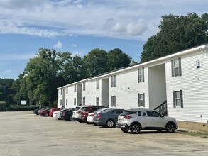 The Glenn in Montevallo, AL - Foto de edificio - Building Photo