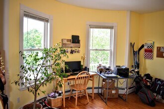 43 Oakview Terrace in Boston, MA - Building Photo - Building Photo