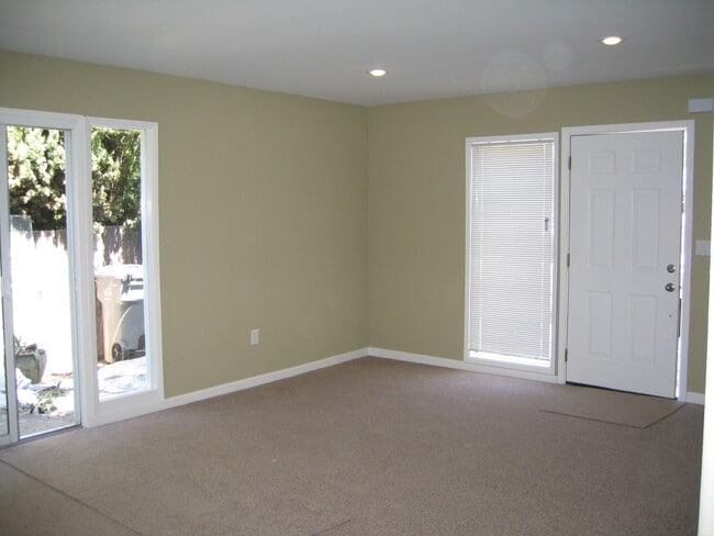 995 E William St, Unit 995 in San Jose, CA - Building Photo - Building Photo