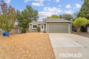 3206 Crockett St in Fort Collins, CO - Building Photo