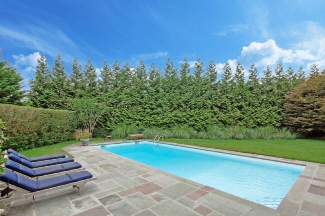 55 Hildreth Ln in Bridgehampton, NY - Building Photo - Building Photo