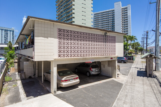 2510 Date St in Honolulu, HI - Building Photo - Building Photo