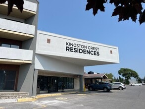 2360 Princess St in Kingston, ON - Building Photo - Building Photo