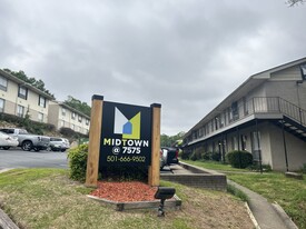 Midtown @ 7575 Apartments