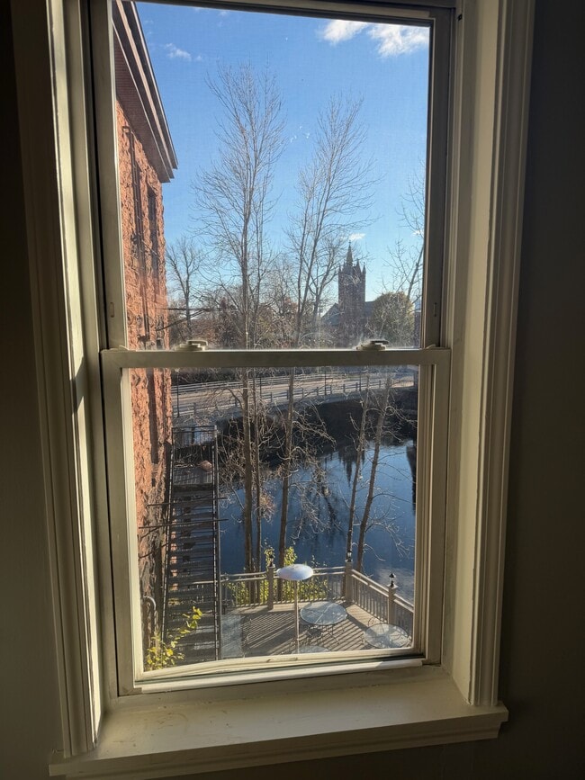 9 Market Street in Potsdam, NY - Foto de edificio - Building Photo