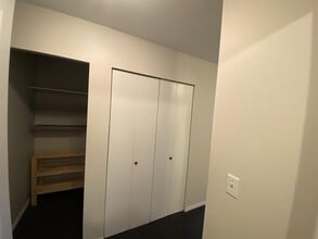 3215 Cowichan Lake Rd in Duncan, BC - Building Photo - Building Photo