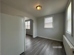 1033 Fanshawe St in Philadelphia, PA - Building Photo - Building Photo