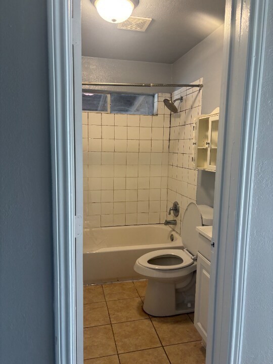 14222 Corpus Christi St in Houston, TX - Building Photo