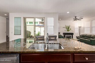 3783 East Stiles Lane in Gilbert, AZ - Building Photo - Building Photo