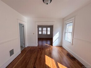 23 May St in Poughkeepsie, NY - Building Photo - Building Photo