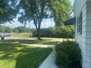 7320 Knox Ave S in Minneapolis, MN - Building Photo - Building Photo