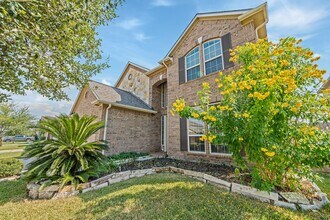 20311 Towering Cypress Dr in Cypress, TX - Building Photo - Building Photo