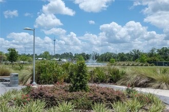 813 SE 6th Ave in Gainesville, FL - Building Photo - Building Photo