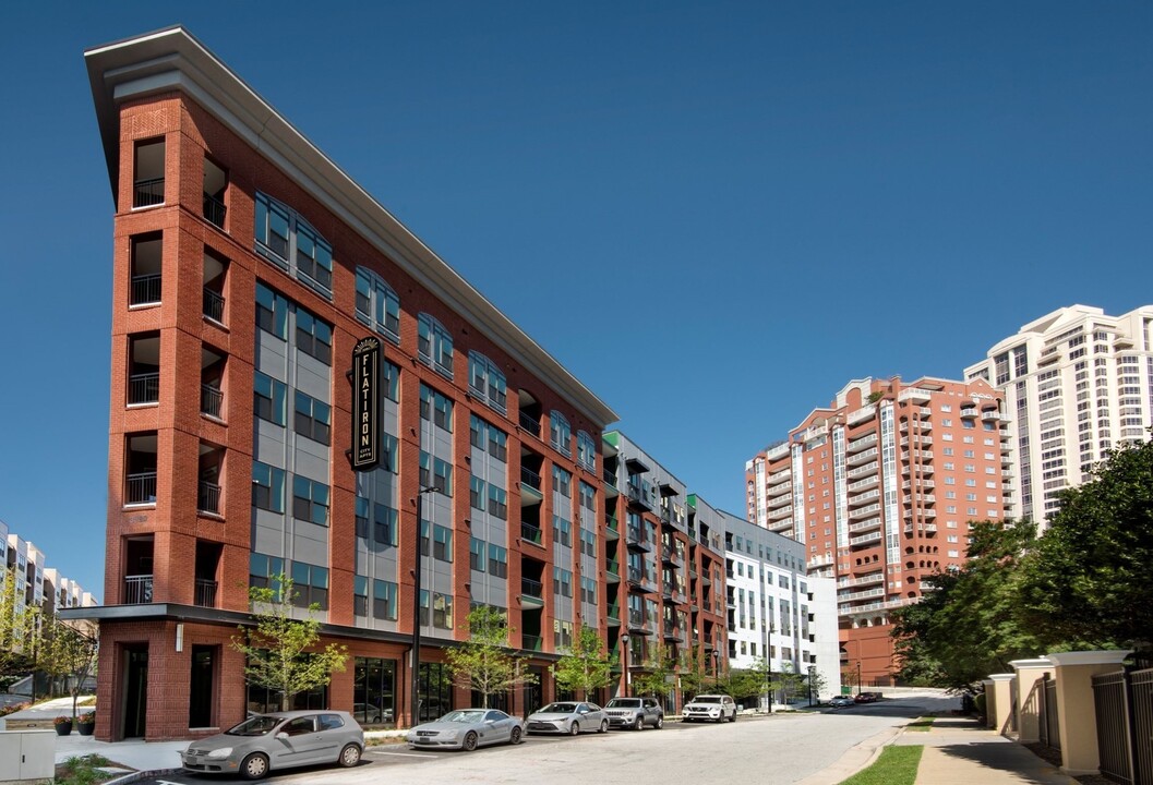 AMLI Flatiron in Atlanta, GA - Building Photo