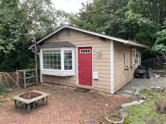 property at 3924 19th Ave SW
