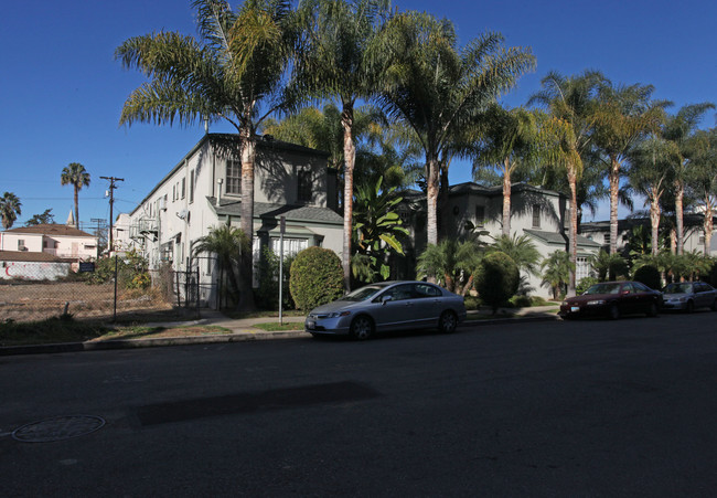 1809-1817 N New Hampshire Ave in Los Angeles, CA - Building Photo - Building Photo