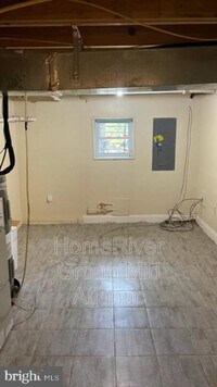 614 Archer St photo'