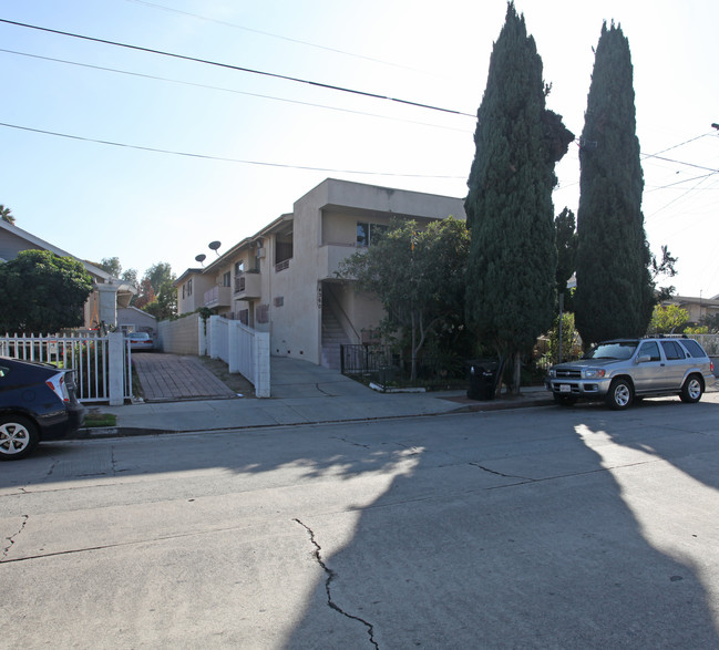 4360 Prospect Ave in Los Angeles, CA - Foto de edificio - Building Photo
