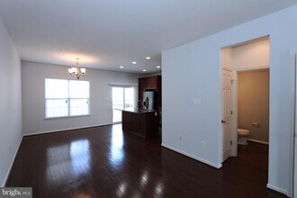 128 Lullaby Ct in Germantown, MD - Building Photo - Building Photo