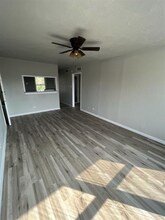 3120 Santa Fe St in Corpus Christi, TX - Foto de edificio - Building Photo