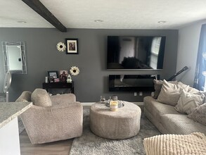 1526 Perryman Rd in Aberdeen, MD - Foto de edificio - Building Photo