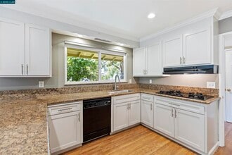 5 Thune Ave in Moraga, CA - Building Photo - Building Photo