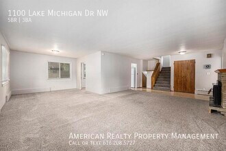 1100 Lake Michigan Dr NW in Grand Rapids, MI - Building Photo - Building Photo