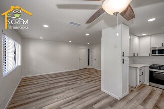 18182 Sundowner Way in Santa Clarita, CA - Building Photo - Building Photo