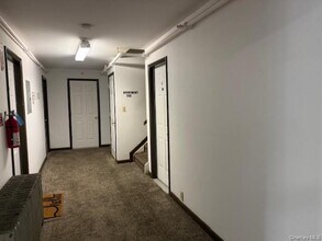 94 Old Post Rd in Wappingers Falls, NY - Building Photo - Building Photo