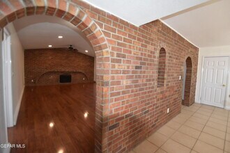 3417 Guthrie St in El Paso, TX - Building Photo - Building Photo