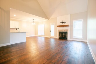 193 Sherlock Dr in Clarksville, TN - Building Photo - Building Photo