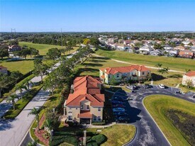 734 Monroe Cir in Davenport, FL - Building Photo