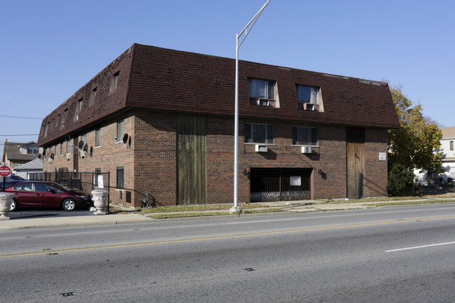 1229 S Harlem Ave in Forest Park, IL - Building Photo - Building Photo