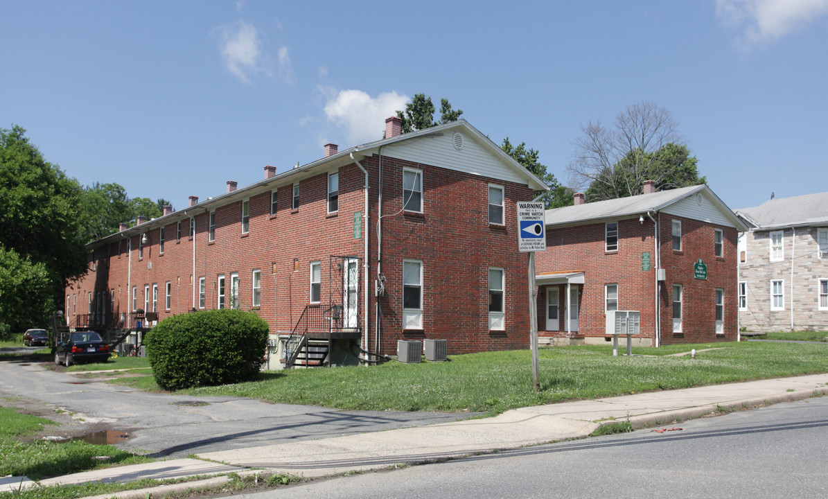 80 E Bel Air Ave in Aberdeen, MD - Building Photo