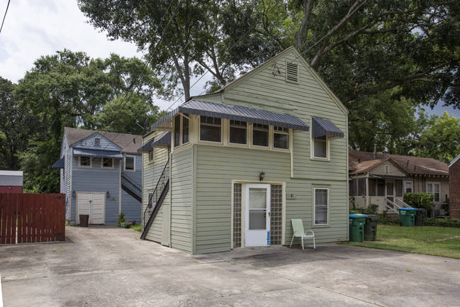 Back Building in Hapeville, GA - Building Photo - Building Photo