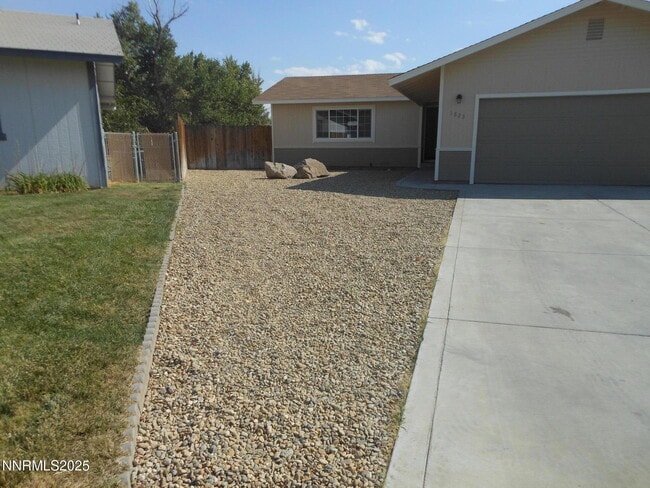 property at 1825 Chelcie St